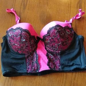Womans 36B bra silky with embroidery